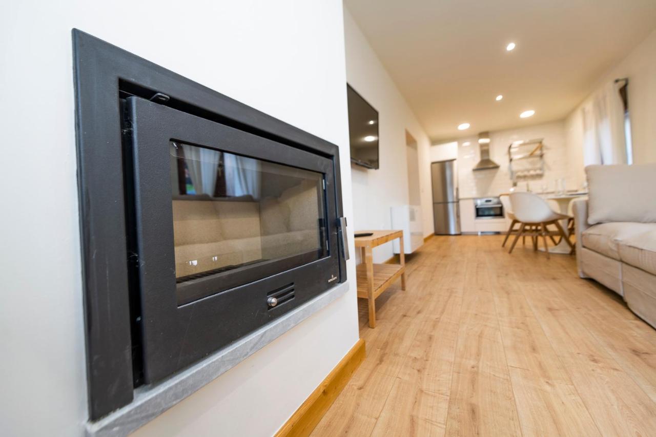 Apartamentos Los Picos De Europa Colio ภายนอก รูปภาพ