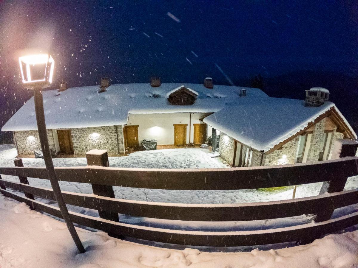 Apartamentos Los Picos De Europa Colio ภายนอก รูปภาพ